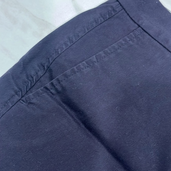 Lands’ End fit 2 trouser leg navy pant - Picture 3 of 6